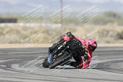 media/Jan-15-2026-Racers Edge (Thu) [[dfebeb70ab]]/2-A Group/Session 3 (Turn 16)/